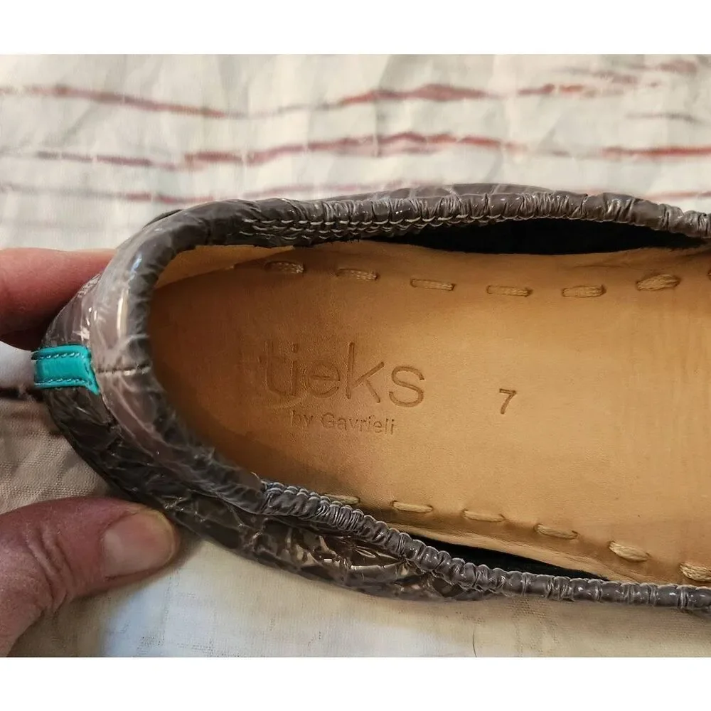 Tieks Slate Gray Croc Size 7